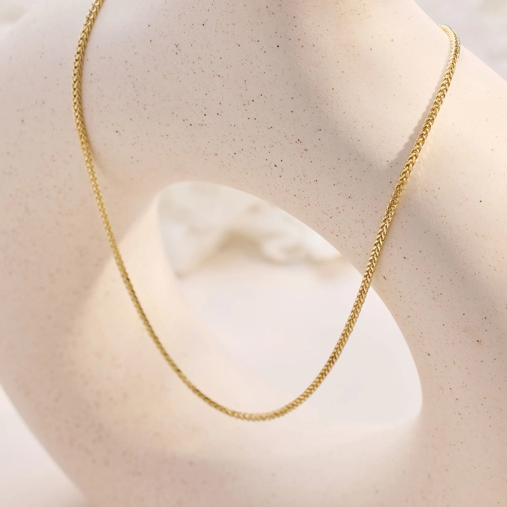 Aidee Sharla 14 karat gold link necklace