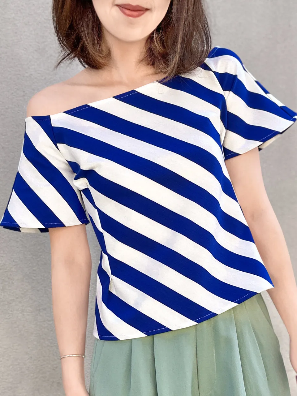 Blue Striped Side Zip Off-the-Shoulder Darted Top